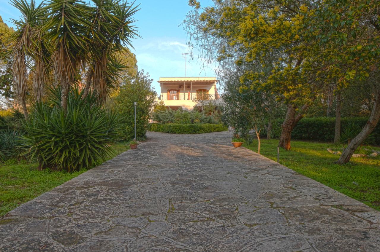 B&B Li Mari Lizzanello Exterior photo